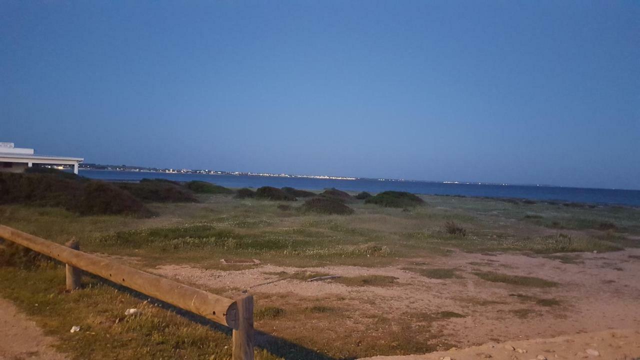 Mmera Mare Apartment Torre Lapillo Luaran gambar