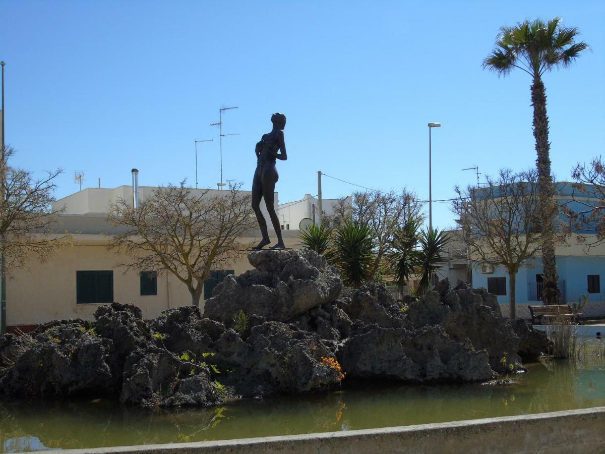 Mmera Mare Apartment Torre Lapillo Luaran gambar