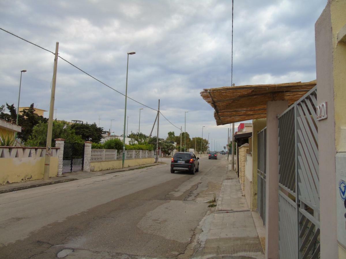 Mmera Mare Apartment Torre Lapillo Luaran gambar